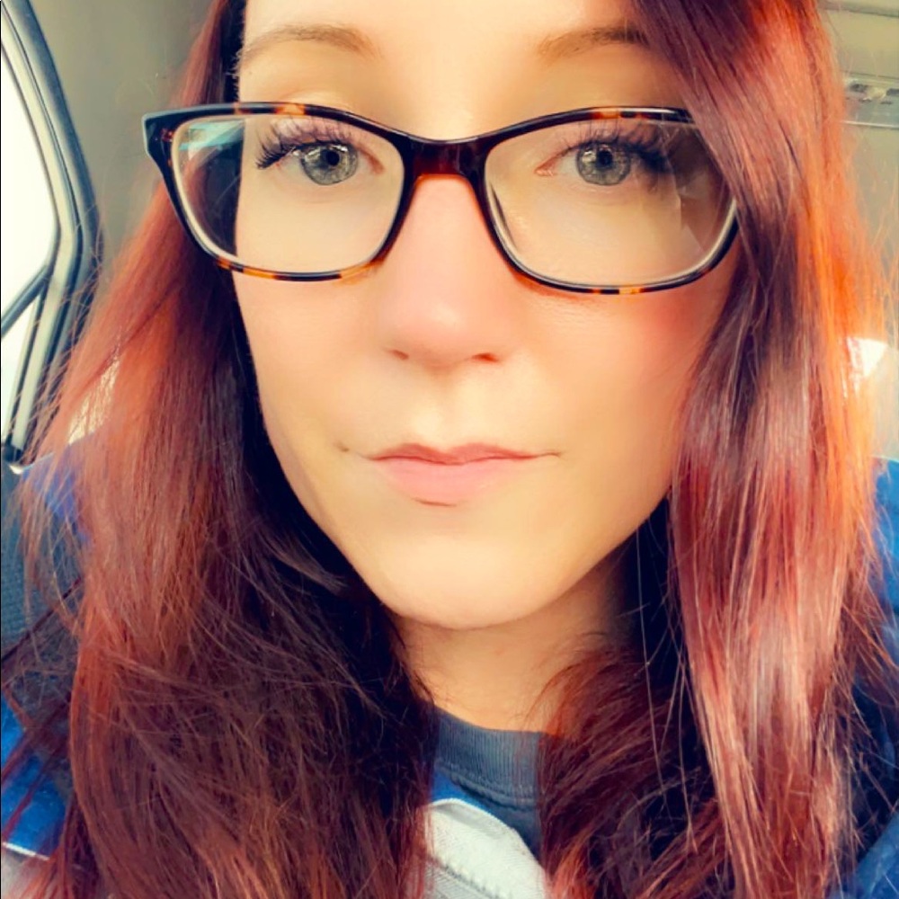 Meet your Posher, Sara